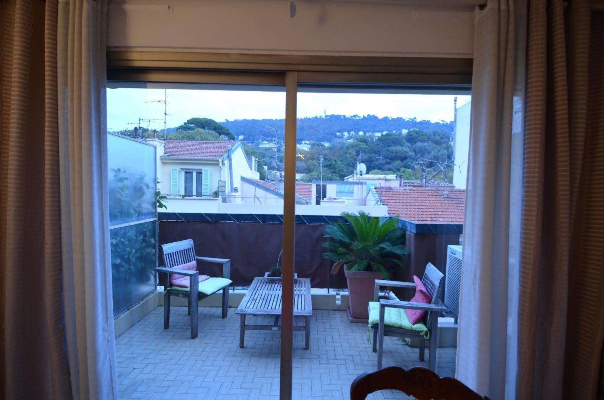 Appartement 6 Personnes Avec Terrasse Le Port Nice Eksteriør billede