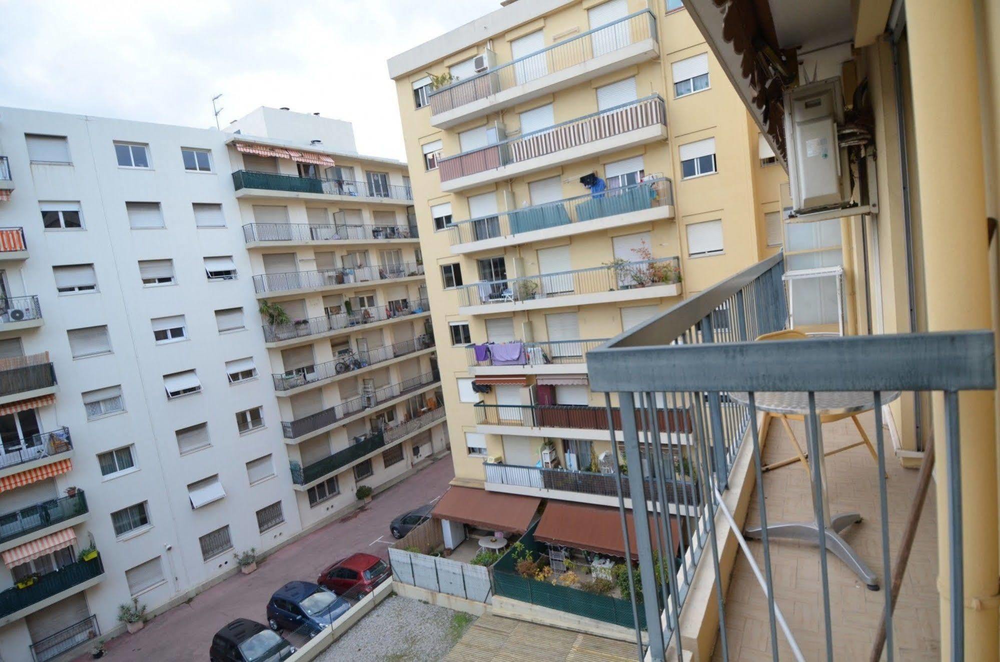 Appartement 6 Personnes Avec Terrasse Le Port Nice Eksteriør billede